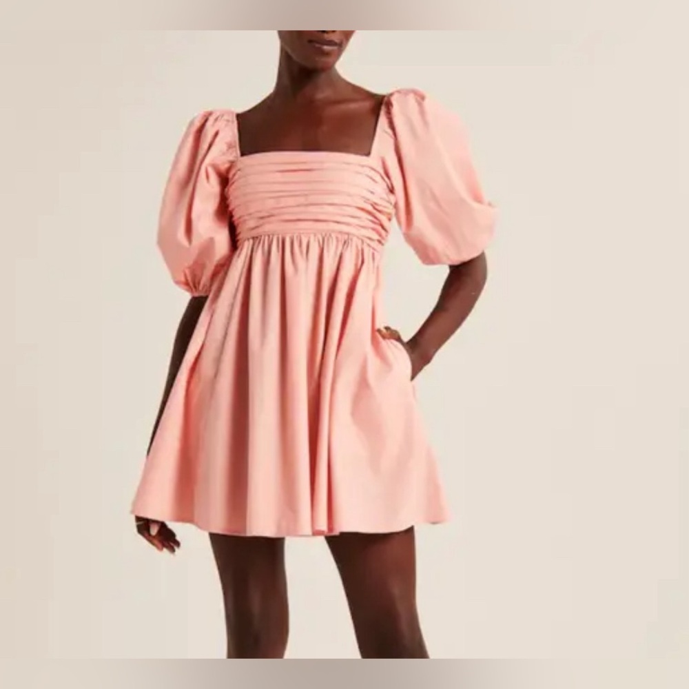 Abercrombie and Fitch Puff Sleeve Dress